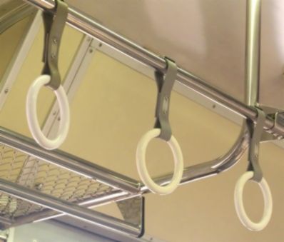 tsurikawa.jpg(17941 byte)